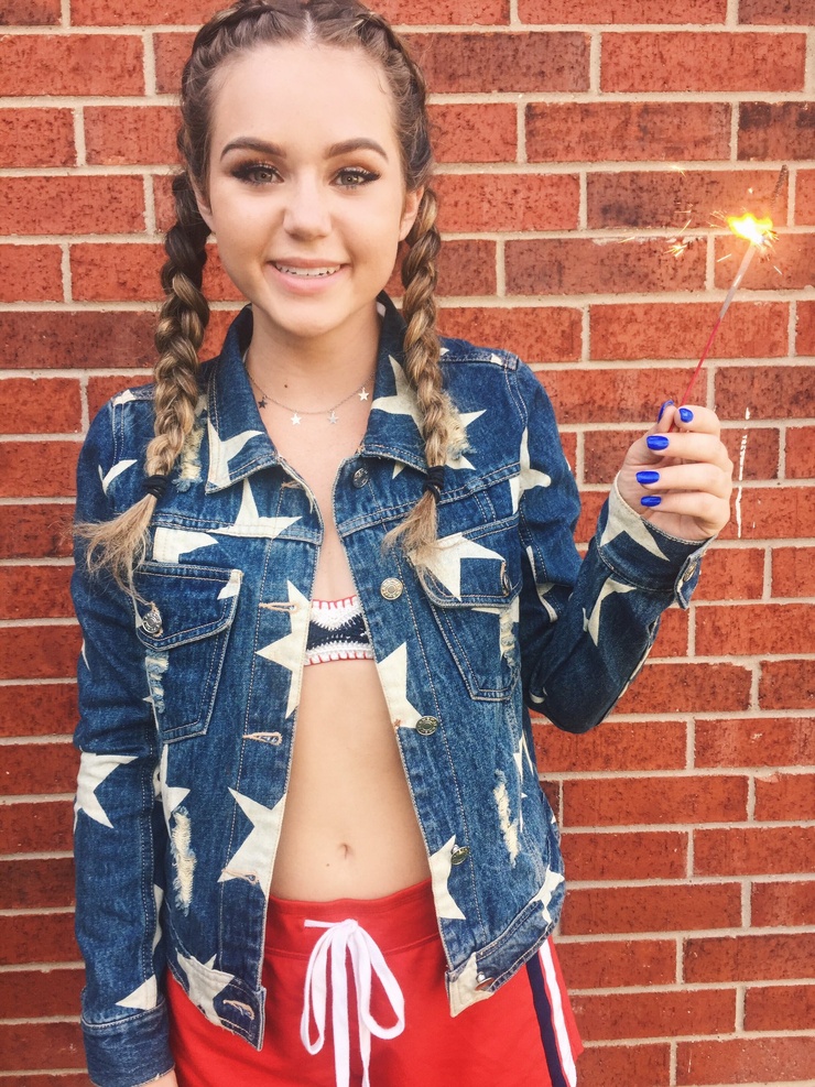 Brec Bassinger