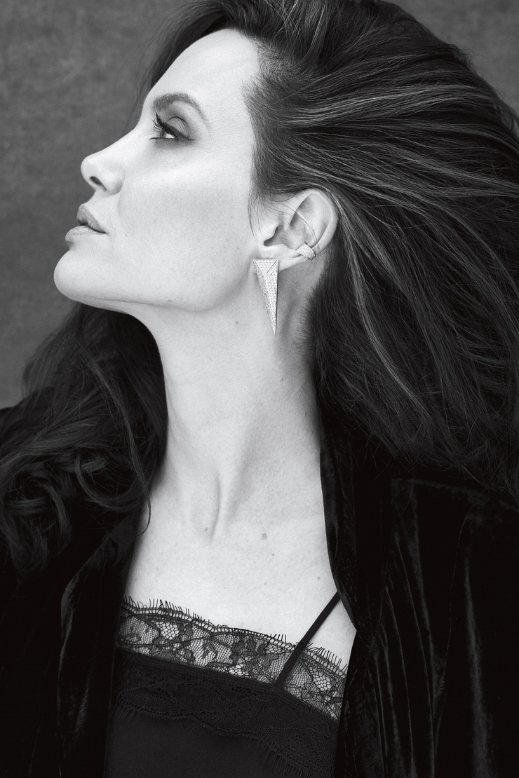 Angelina Jolie