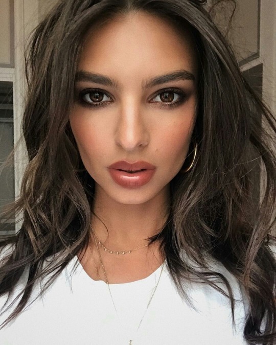 Emily Ratajkowski Emily Ratajkowski