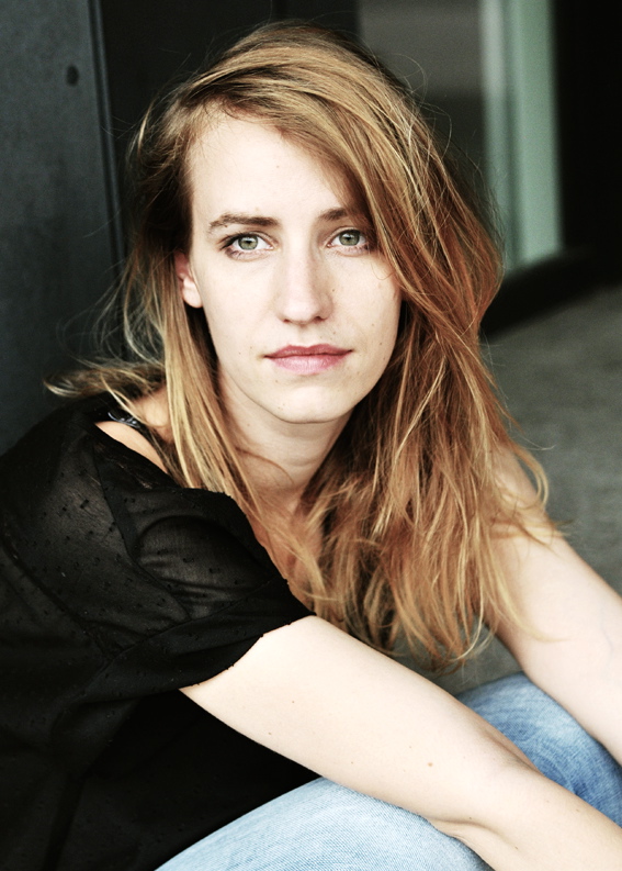 Lisa Carline Hofer