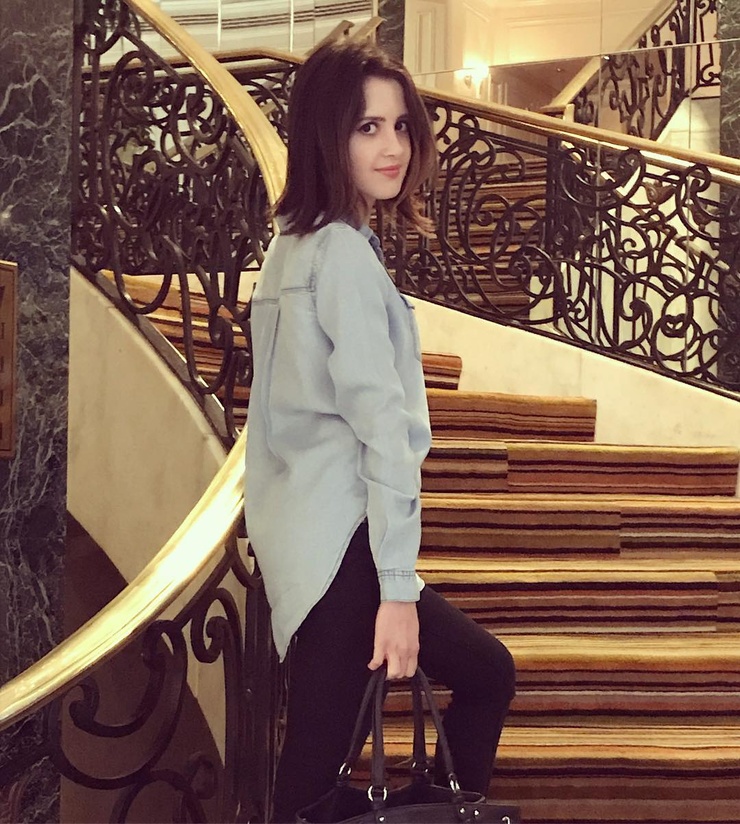 Laura Marano