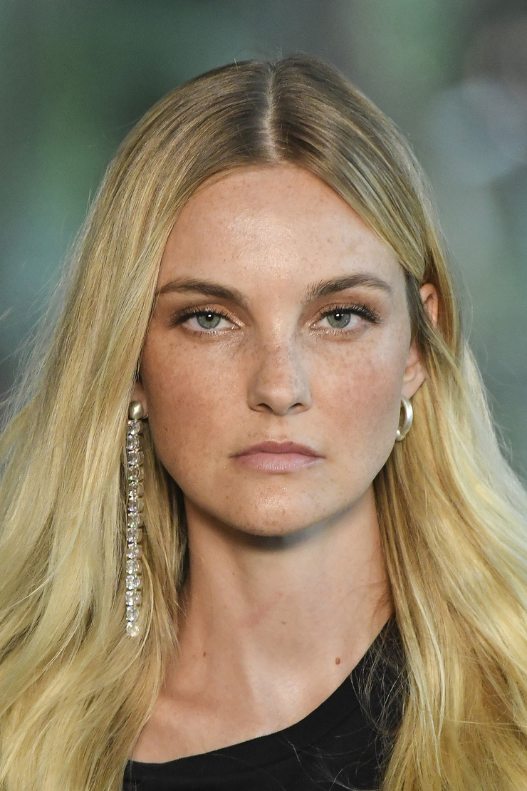 Caroline Trentini Caroline Trentini