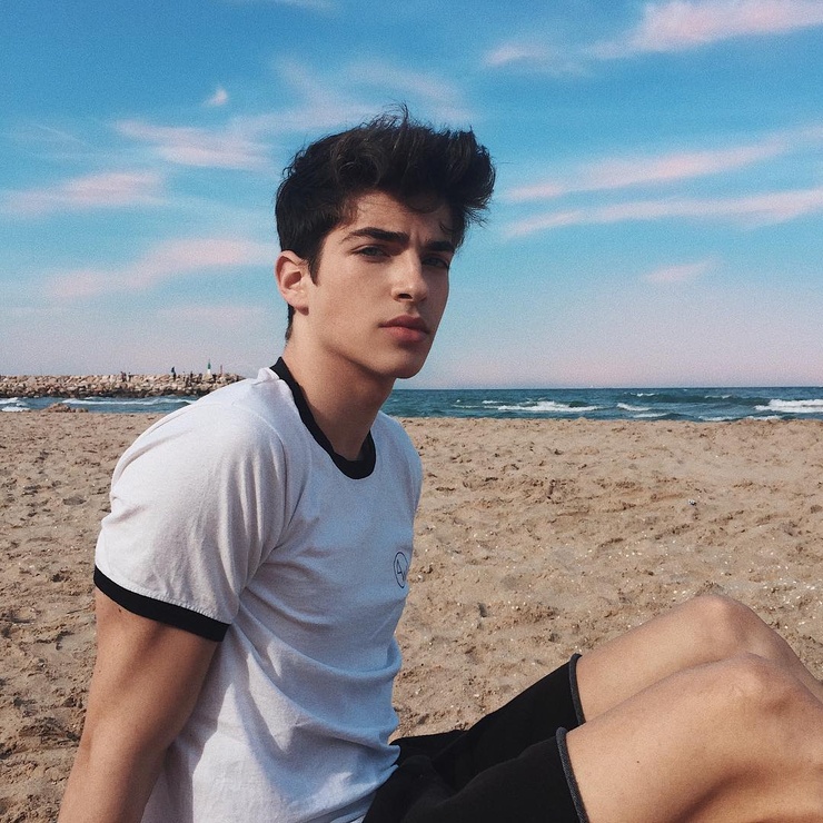 Manu Rios