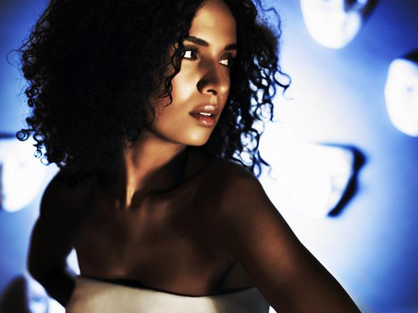 Amelle Chahbi