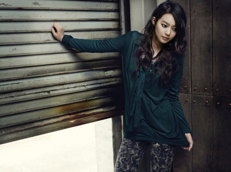 Shin Min Ah