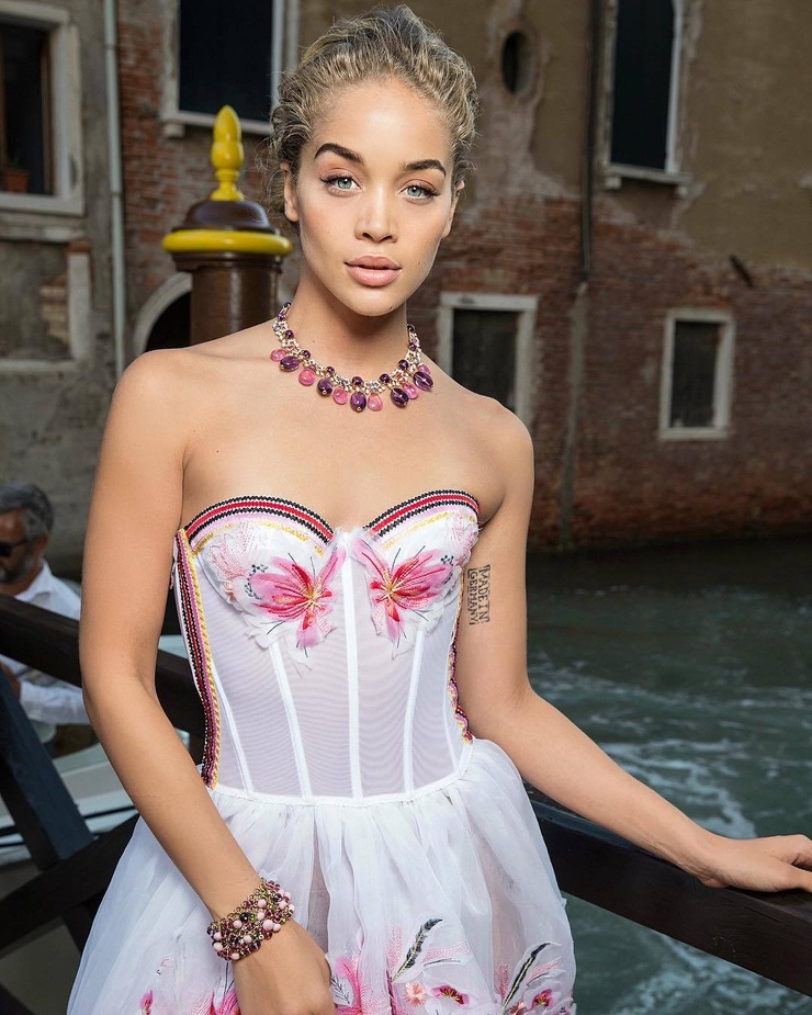 Jasmine Sanders Jasmine Sanders