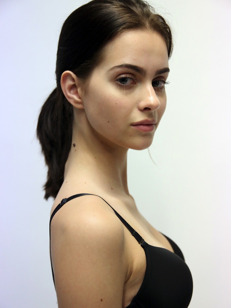 Agne Tomkeviciute Agne Tomkeviciute
