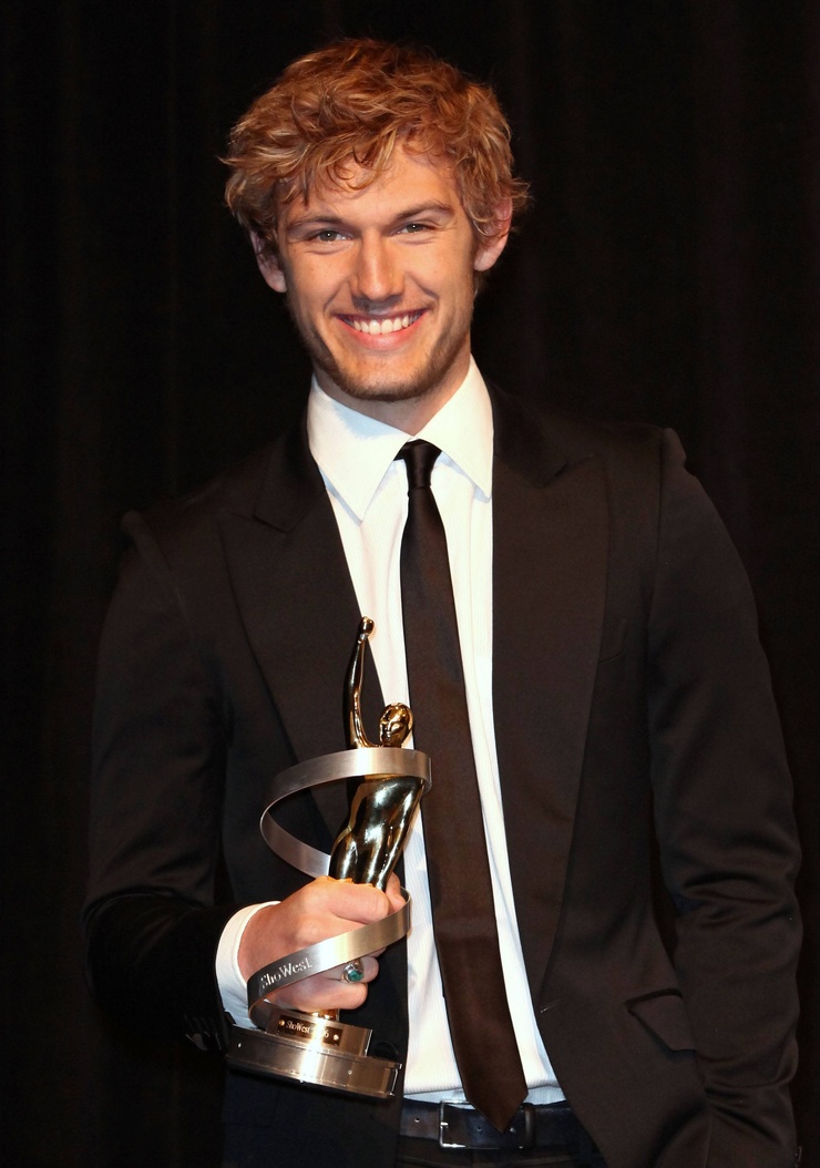 Alex Pettyfer