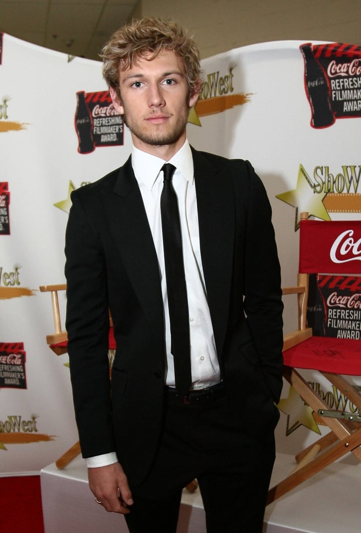 Alex Pettyfer