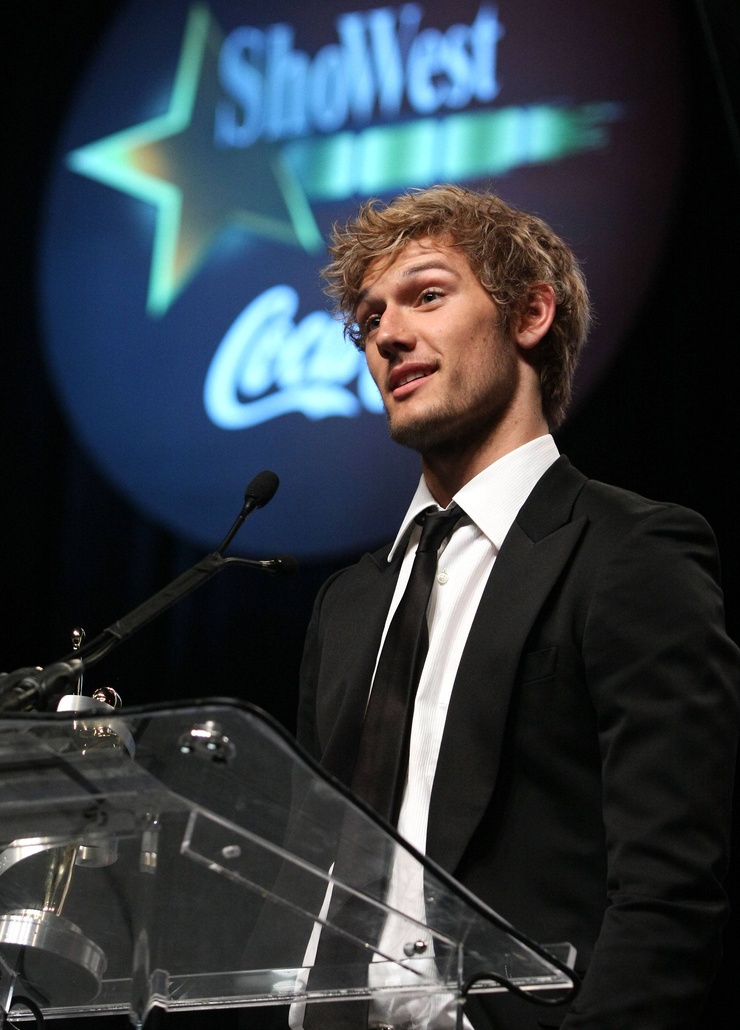 Alex Pettyfer