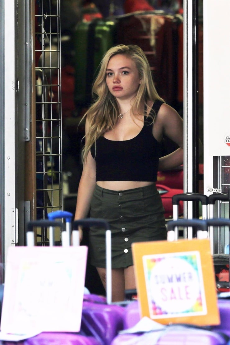 Natalie Alyn Lind