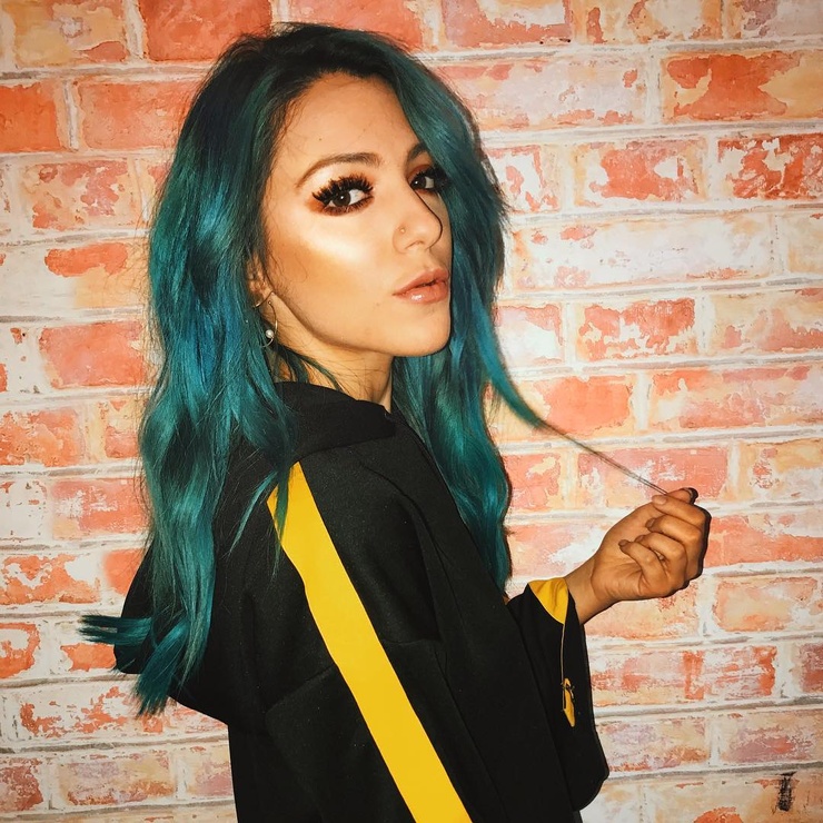 Niki Demartino Niki Demartino