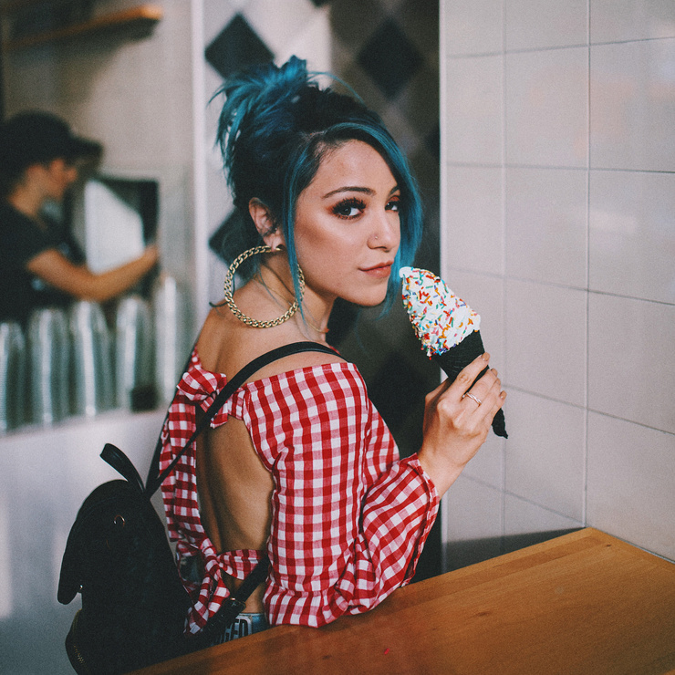 Niki Demartino Niki Demartino