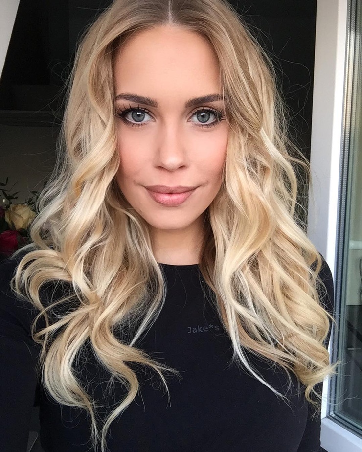 Lara-Isabelle Rentinck