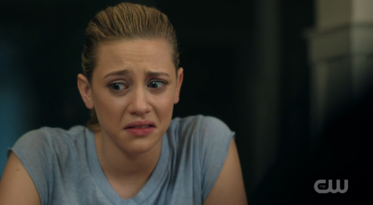Lili Reinhart