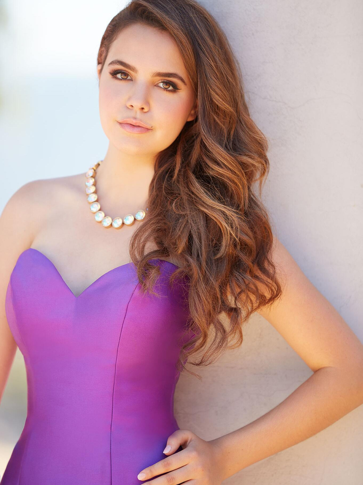 Bailee Madison