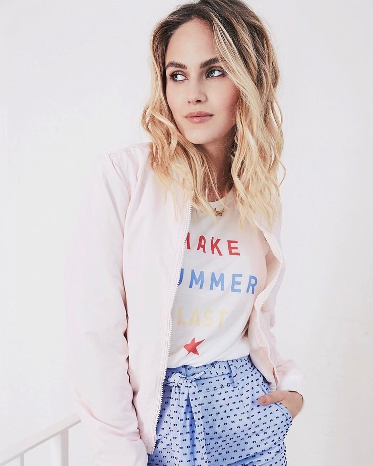 Elena Carriere Elena Carriere
