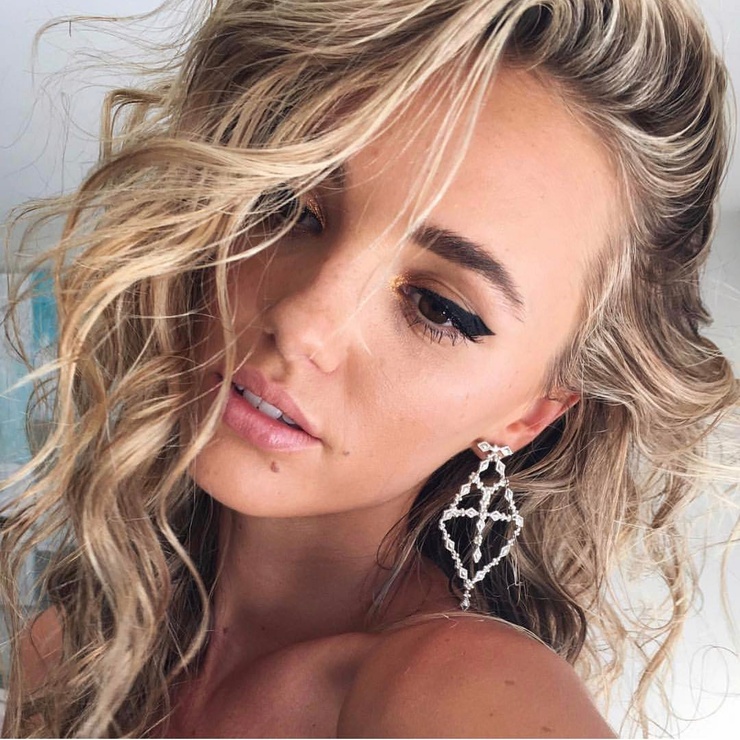 Brooke Hogan (I) Brooke Hogan (I)