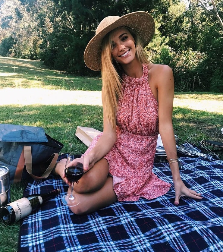 Brooke Hogan (I) Brooke Hogan (I)