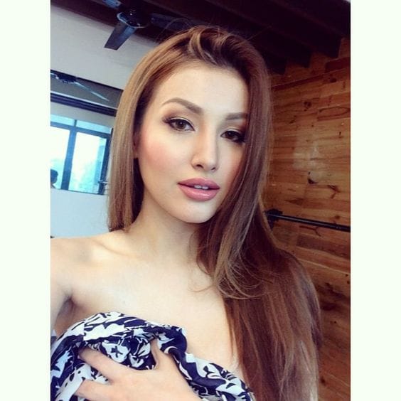 Nathalie Hart