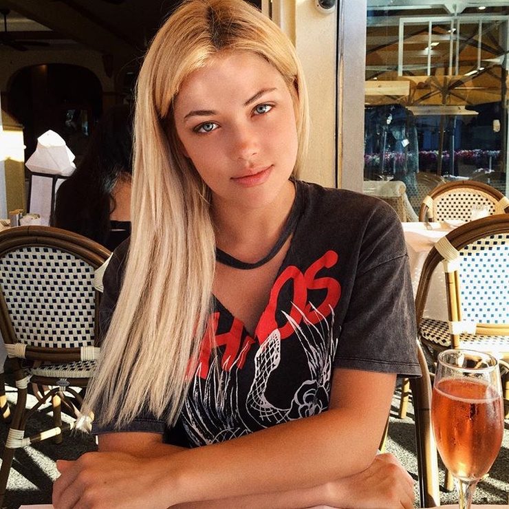 Elona Lebedeva Elona Lebedeva
