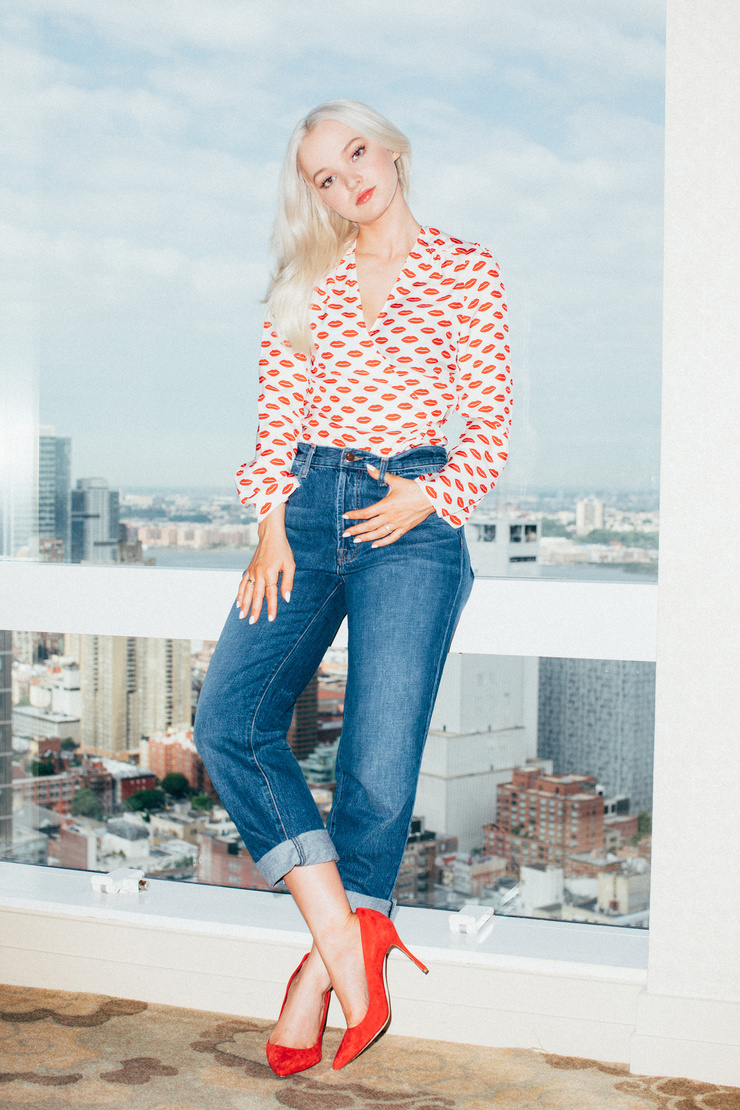 Dove Cameron Dove Cameron