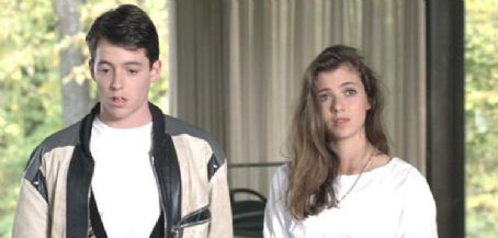 Mia Sara