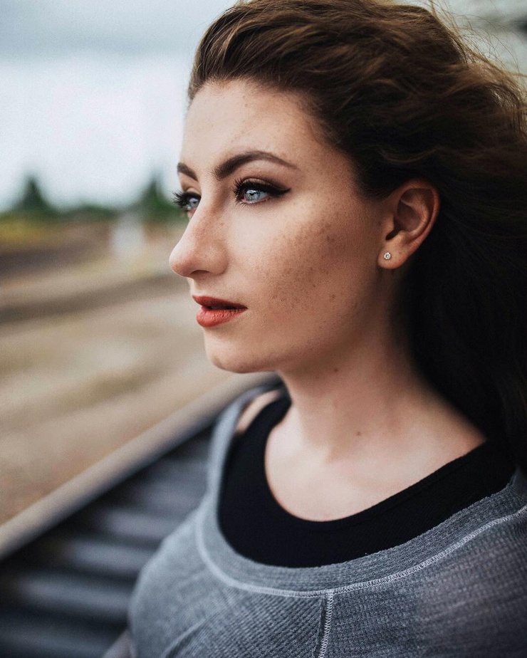 Amber Doig-Thorne Amber Doig-Thorne