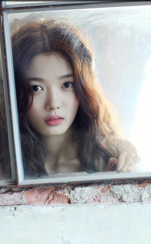 Yoo-Jeong Kim Yoo-Jeong Kim