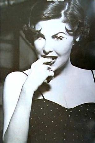 Sherilyn Fenn