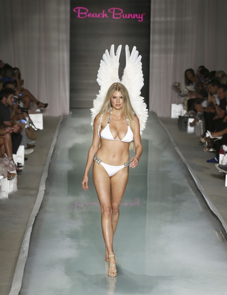 Charlotte McKinney Charlotte McKinney