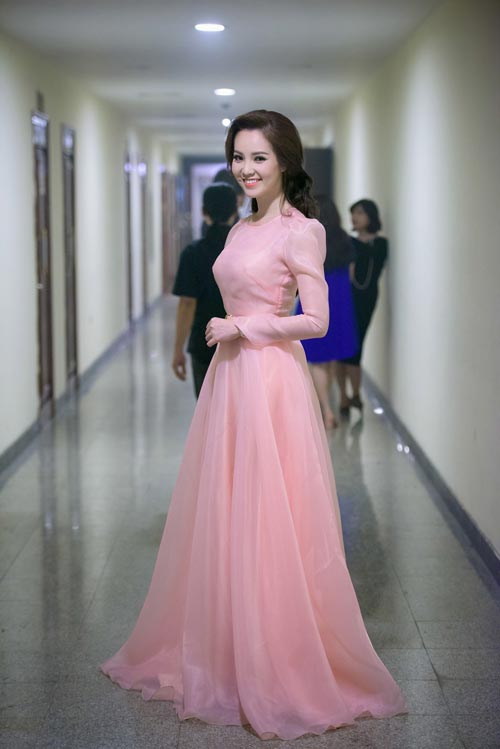 Thuy Van Thuy Van