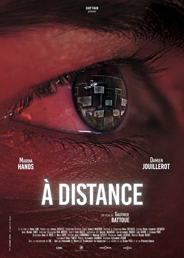 À distance (2017)