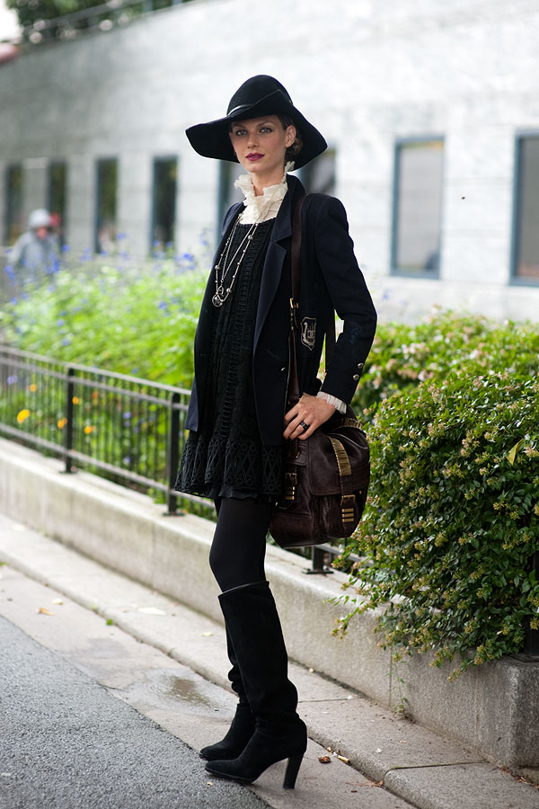Angela Lindvall Angela Lindvall