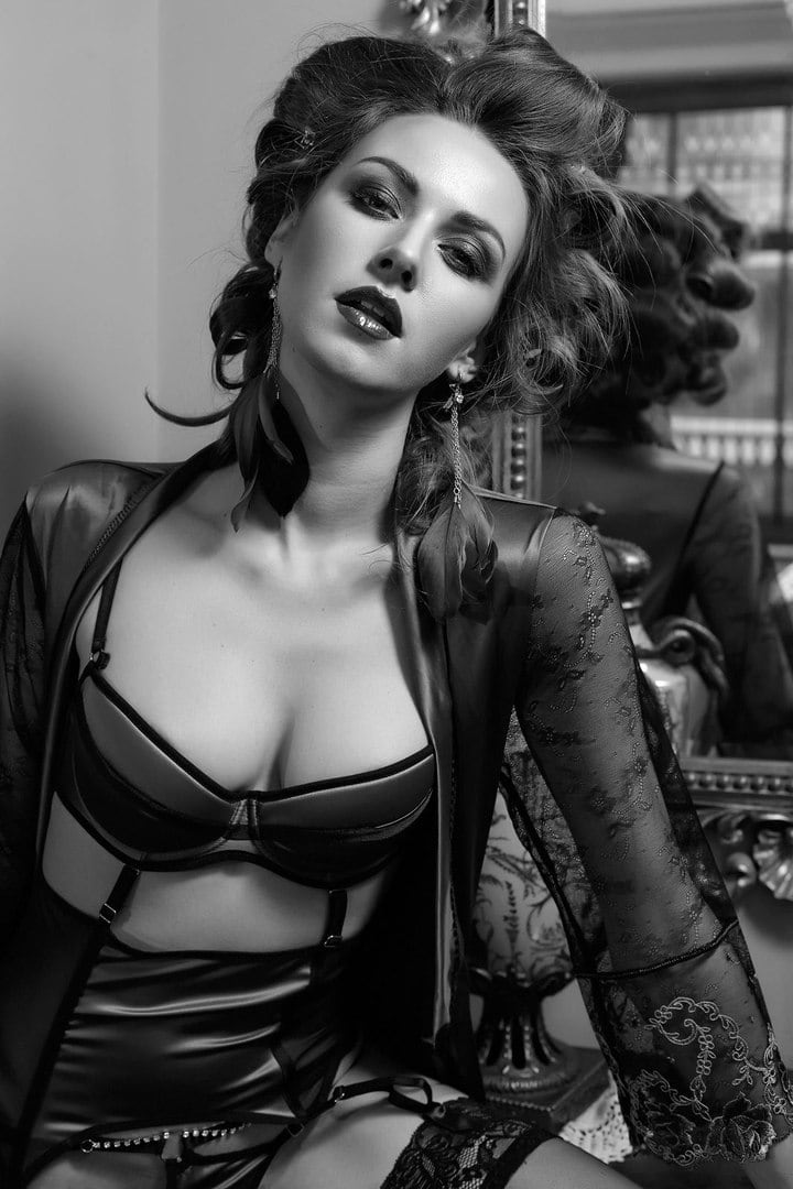Olenka Alberti Olenka Alberti