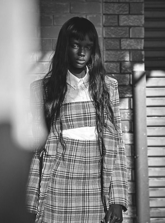 Duckie Thot