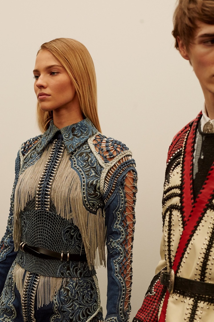 Sasha Luss Sasha Luss