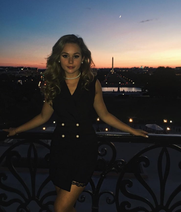 Brec Bassinger