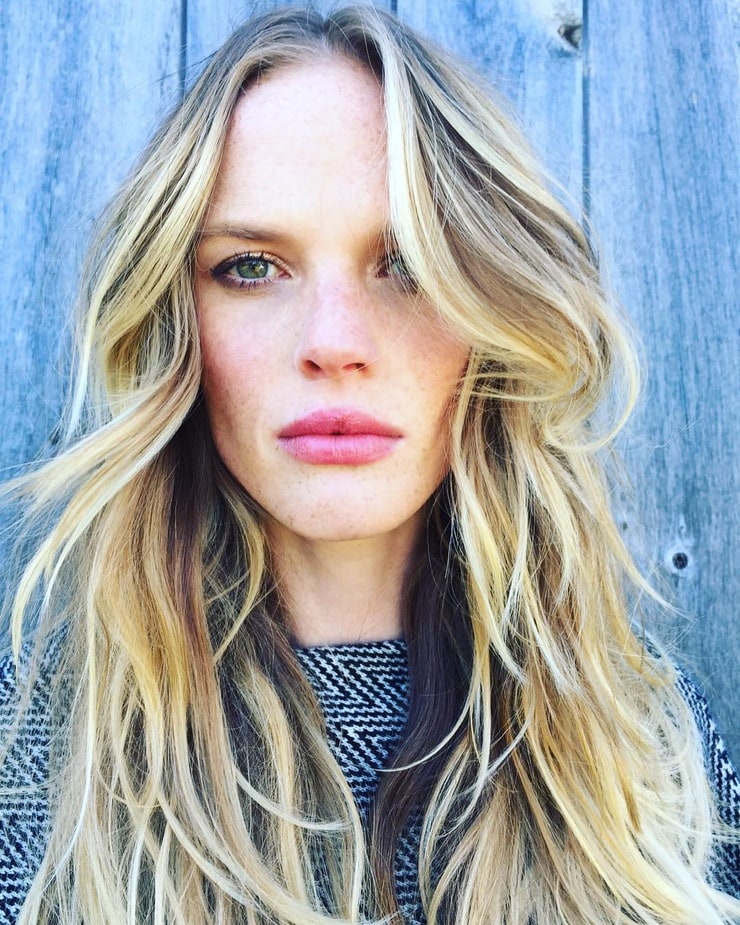 Anne Vyalitsyna