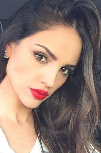 Eiza Gonzalez Eiza Gonzalez