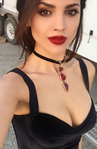 Eiza Gonzalez Eiza Gonzalez