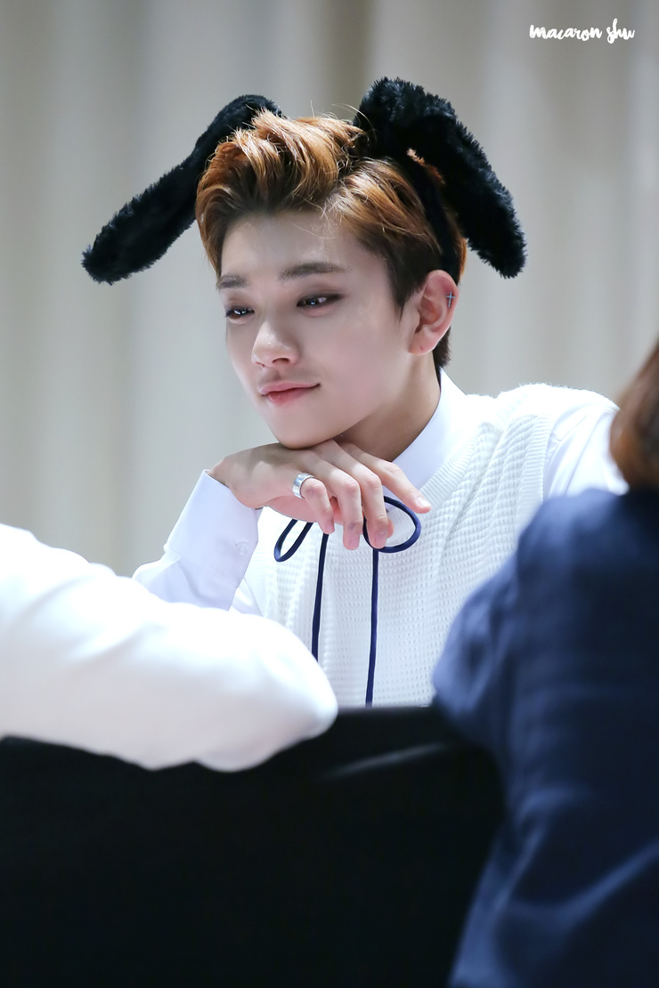 Hong Jisoo