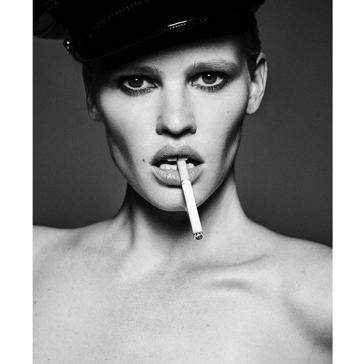 Lara Stone