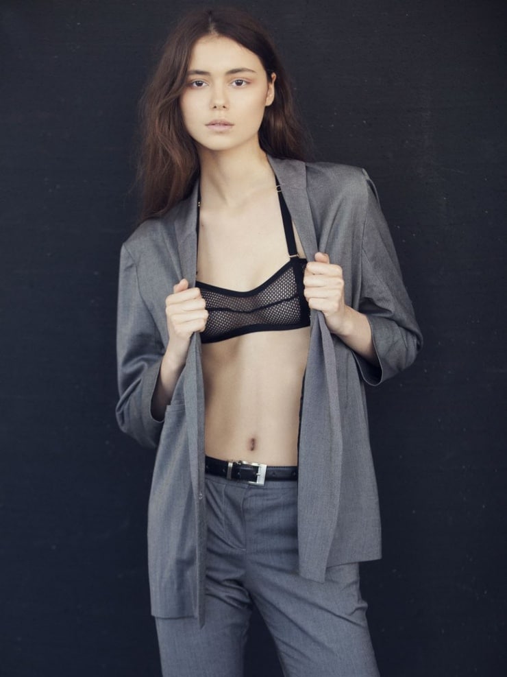 ALISA Grabovaja ALISA Grabovaja