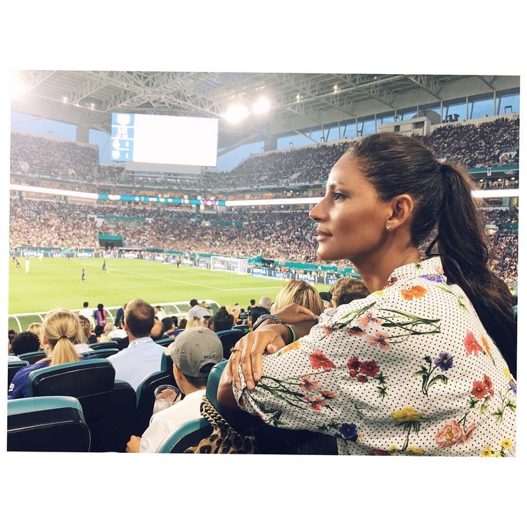 Emanuela De Paula