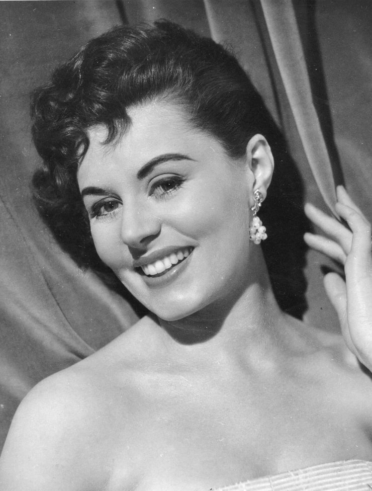 Eunice Gayson Eunice Gayson