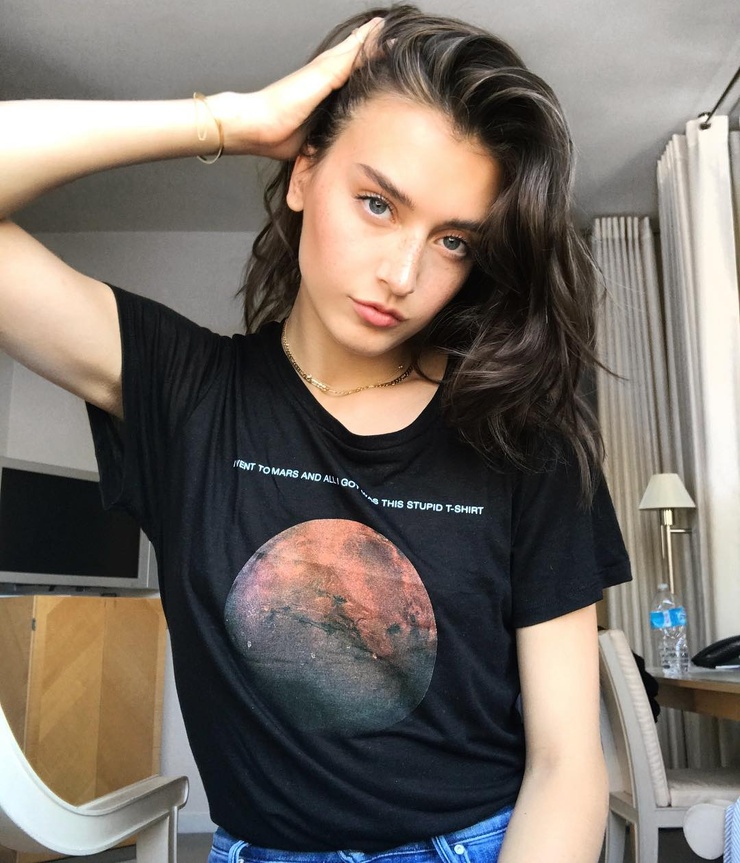 Jessica Clements Jessica Clements