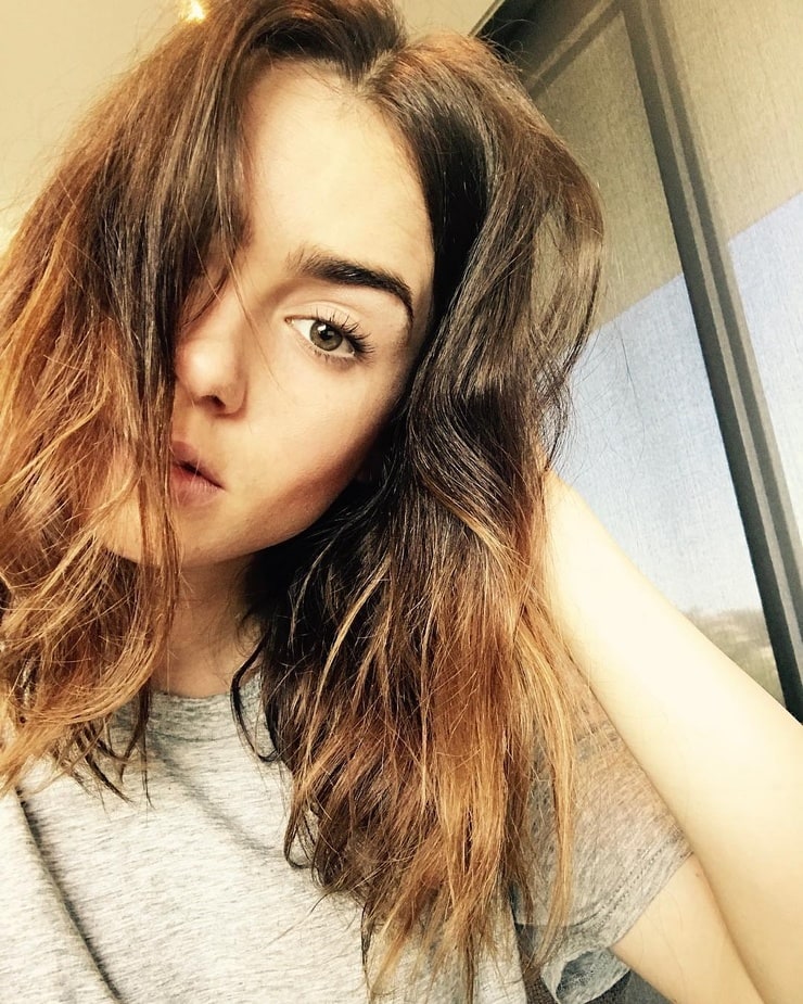 Lily Collins