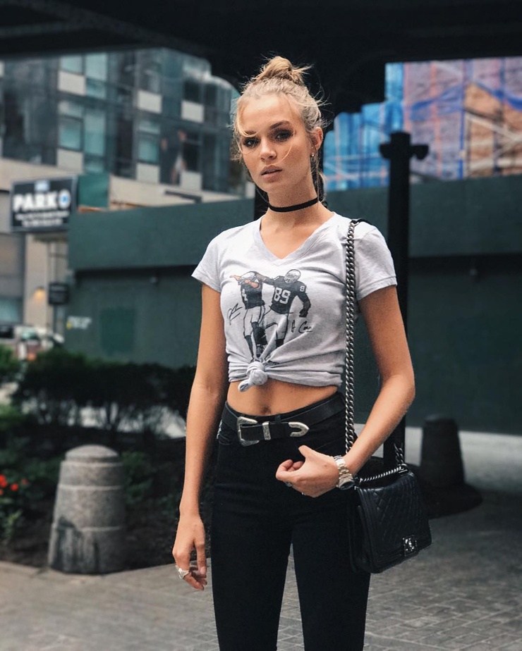 Josephine Skriver Josephine Skriver