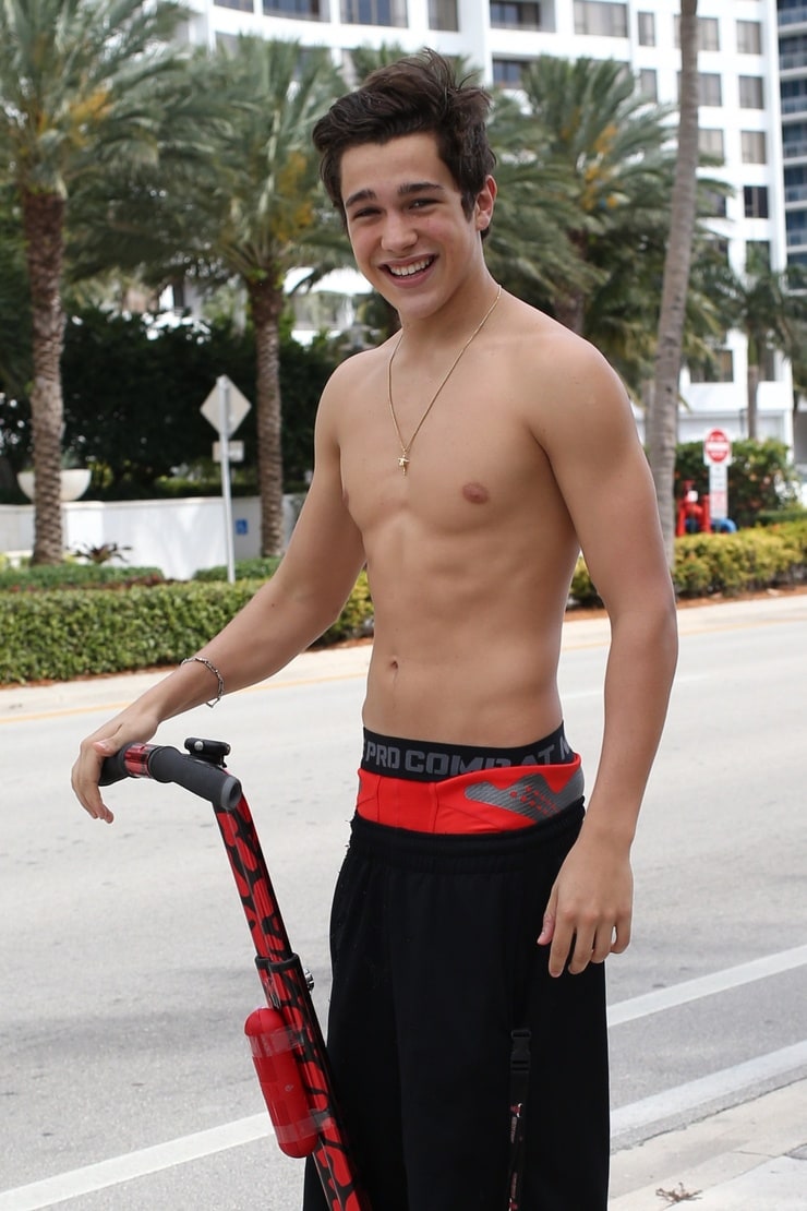 Austin Mahone